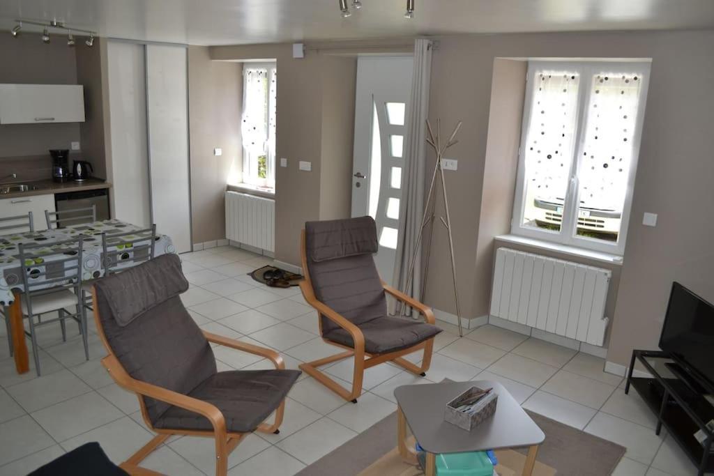 Maison De Vacances Nébouzat Exteriör bild